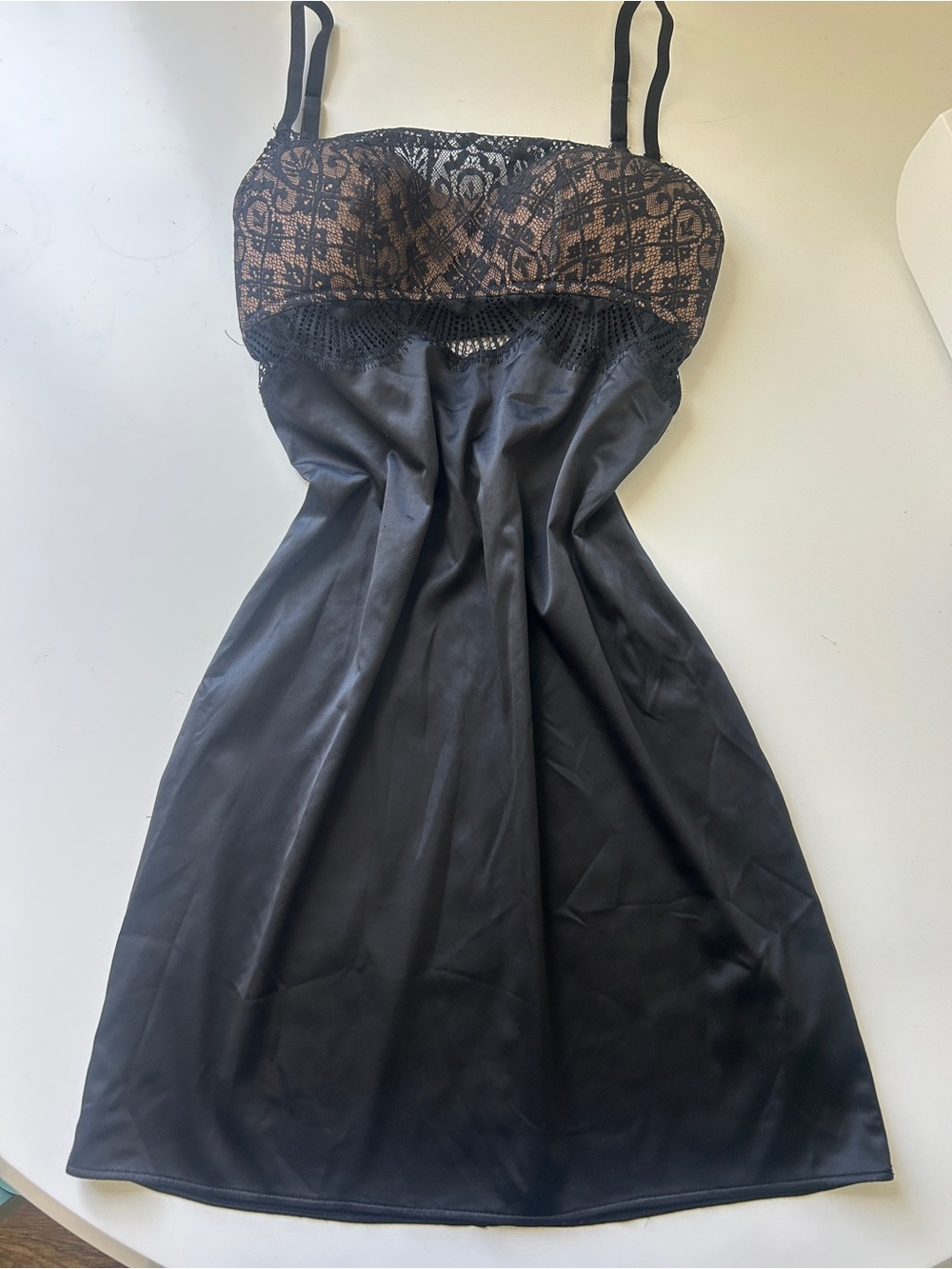 intimissimi Black Slip Dress with Brown Lace Bodice